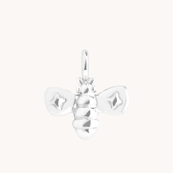 Manchester Bee Charm 9k White Gold-Astrid &amp; Miyu