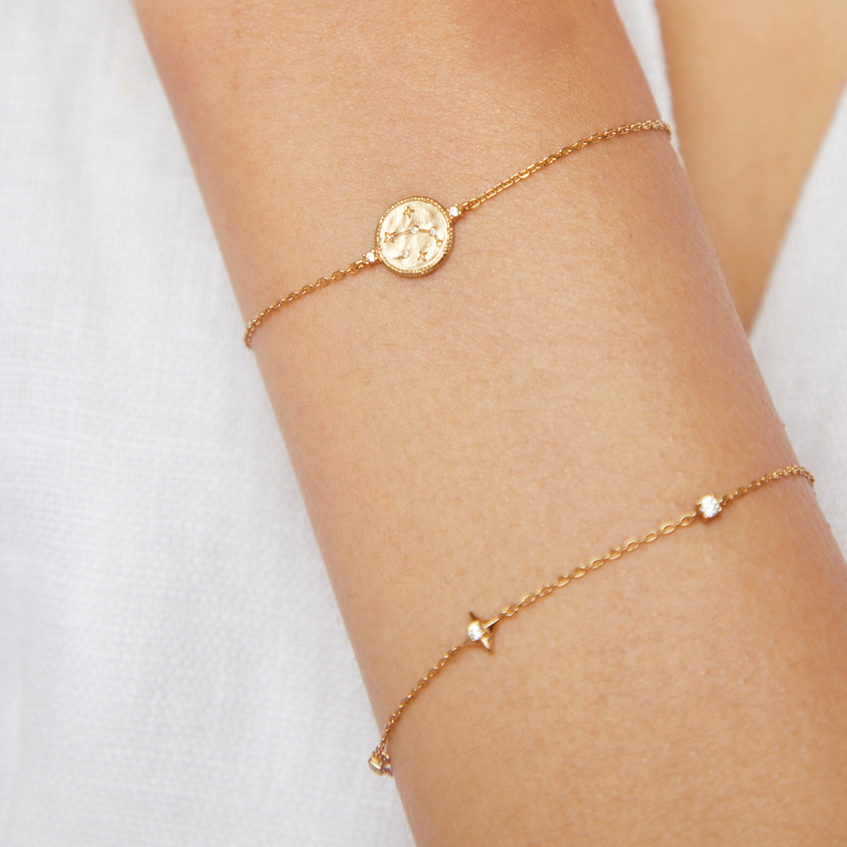 18k Gold Plated Jewellery - Aries Zodiac Bracelet in Gold - Zodiac - Astrid &amp; Miyu