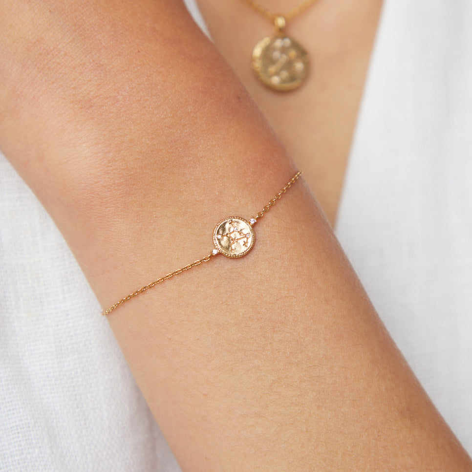 18k Gold Plated Jewellery - Virgo Zodiac Bracelet in Gold - Zodiac - Astrid & Miyu