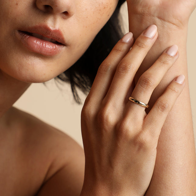 Cosmic Band Milestone Ring in Solid Gold-Astrid &amp; Miyu