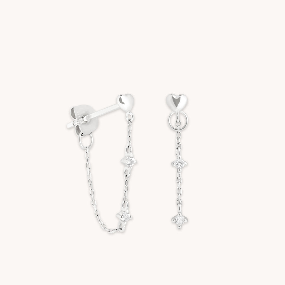 Earrings - Heart Topaz Chain Studs in Solid White Gold - Stud Earrings - Astrid &amp; Miyu