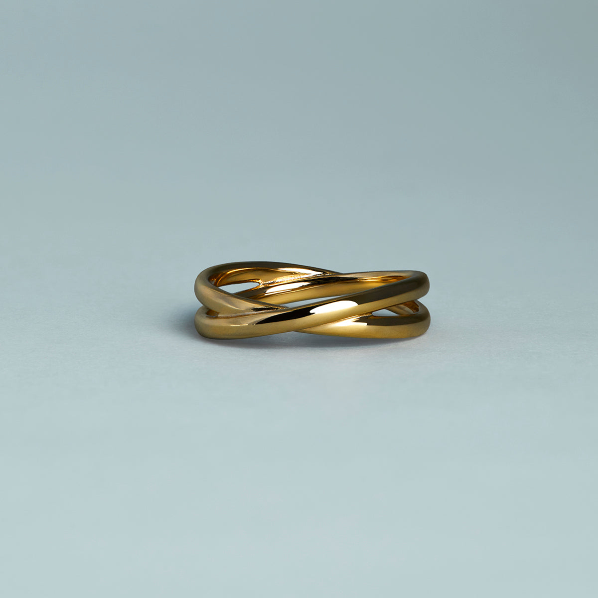 Crossover Illusion Band Ring in Gold-Astrid & Miyu