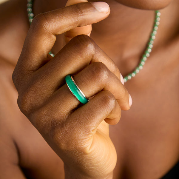 Exclusives_3-Astrid & Miyu