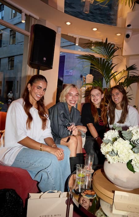 hero_image__mobile__v2__1_0514681e-9b86-4b67-b373-8d278b1d427b-Astrid &amp; Miyu