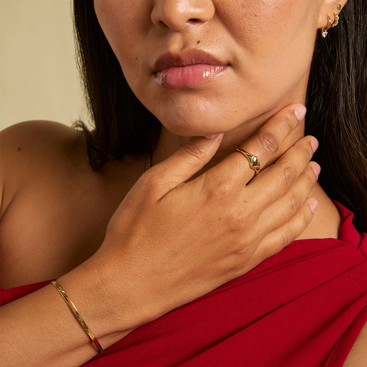 18k Gold Plated Jewellery - Heart Signet Ring in Gold - Signet Ring - Astrid & Miyu