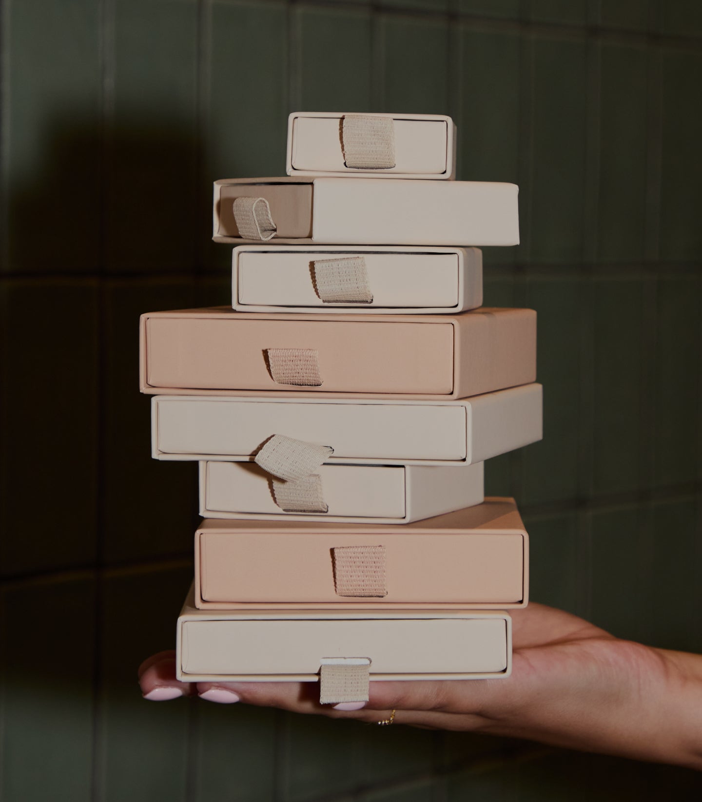 Rewards_Page_Logged_Out_Desktop_New-Astrid &amp; Miyu