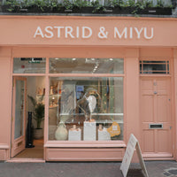 story_overlay-Astrid &amp; Miyu