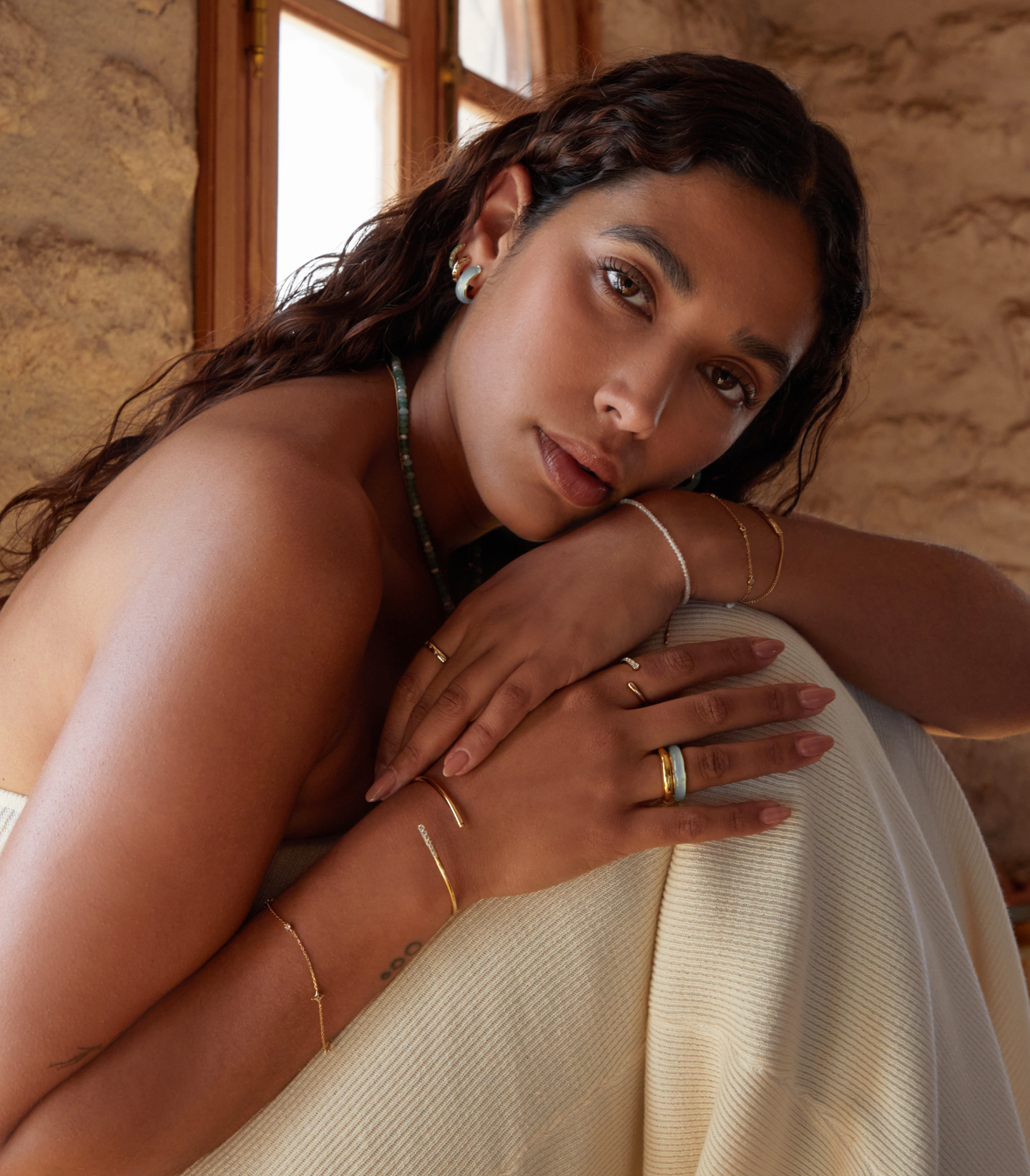 About_us_desktop_v1_8dbdabb7-3fdb-4045-91cd-28ae997fd15b-Astrid & Miyu