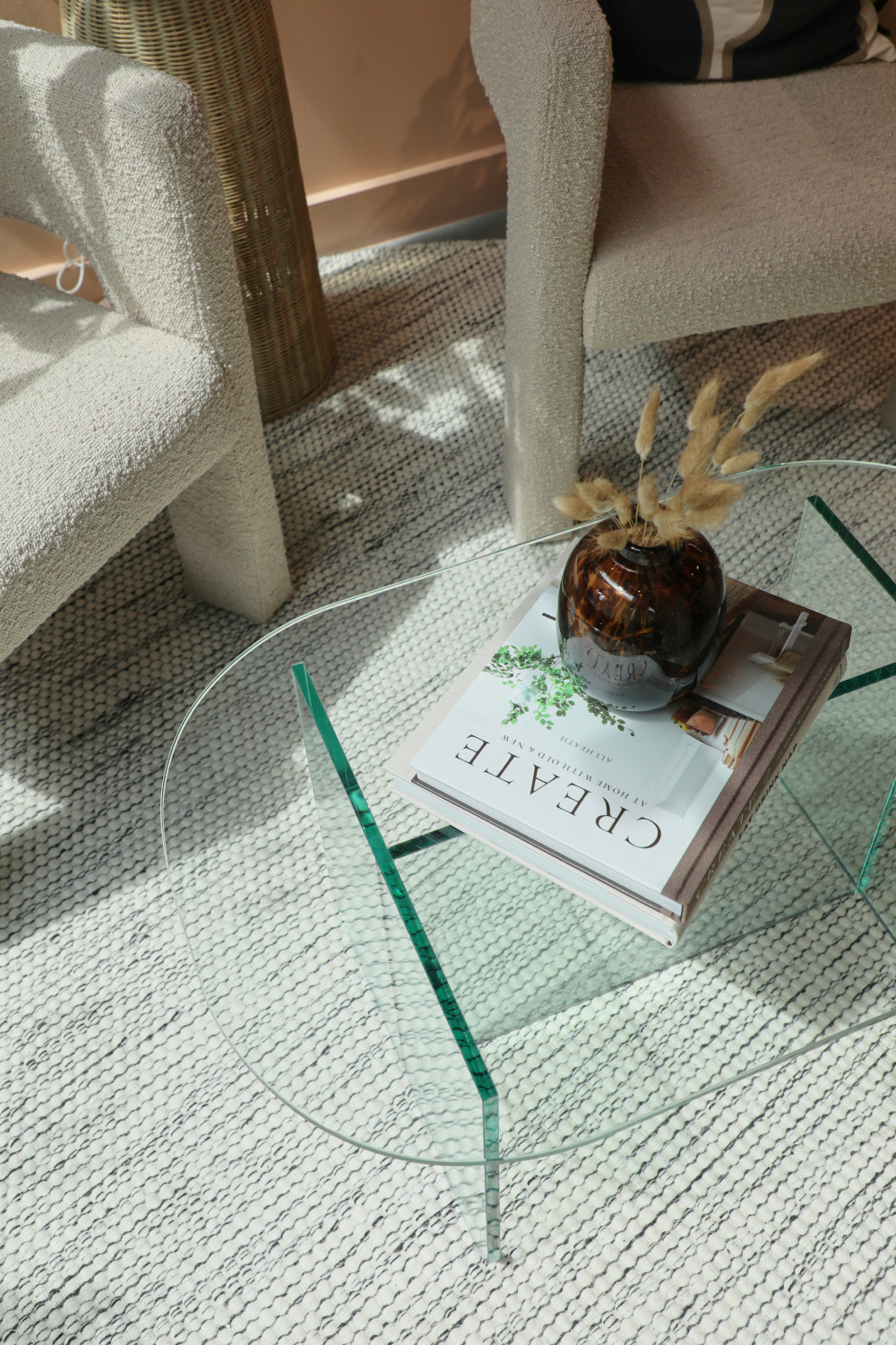 Cosy_ambience-Astrid &amp; Miyu