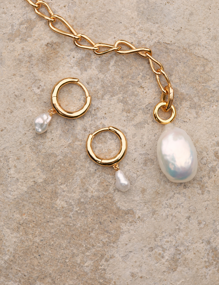 to_use_Flatlays_v1-Astrid &amp; Miyu